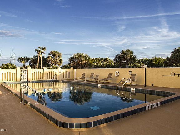 4th image of 3060 N Atlantic Ave APT 206