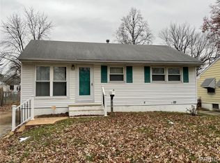 429 Shepley Dr, Saint Louis, MO 63137