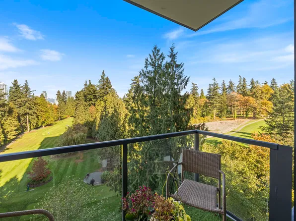 595 Austin Ave #1101, Coquitlam, BC V3K 0G7