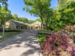 8 Evergreen Ln, Hingham, MA 02043