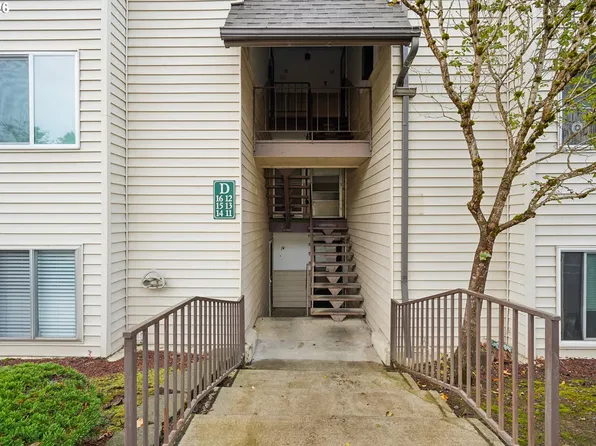 200 SW Florence Ave APT D14, Gresham, OR 97080