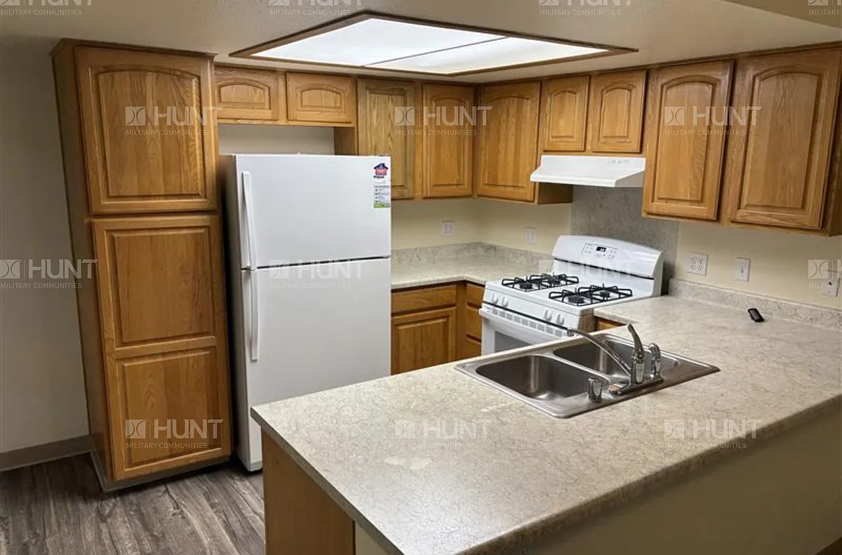 Building Photo - 2609 Deschutes Pl #4