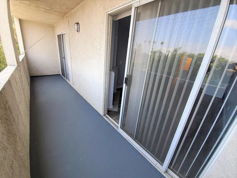 2558 S Sepulveda Blvd #11 — Photo 10
