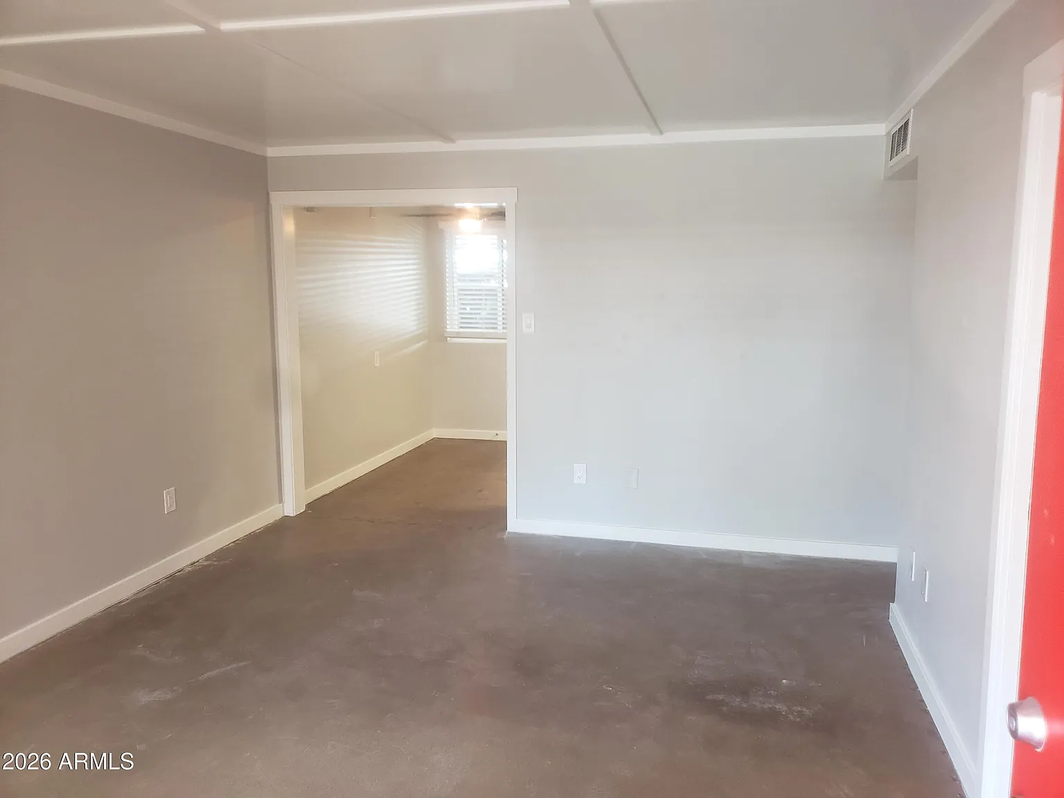 3 bed, 2.0 bath, 1200 sqft, $1,599 — Photo 3