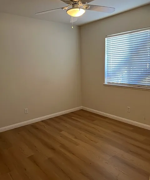 417 Powell Dr — Photo 14