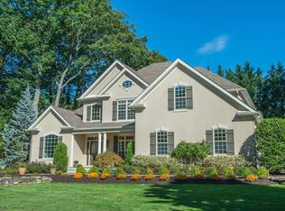 3 Stonebridge Ct, Montclair, NJ 07042