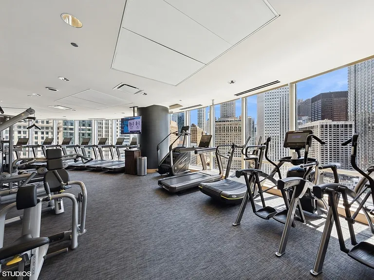 401 N Wabash Ave #37D — Photo 14