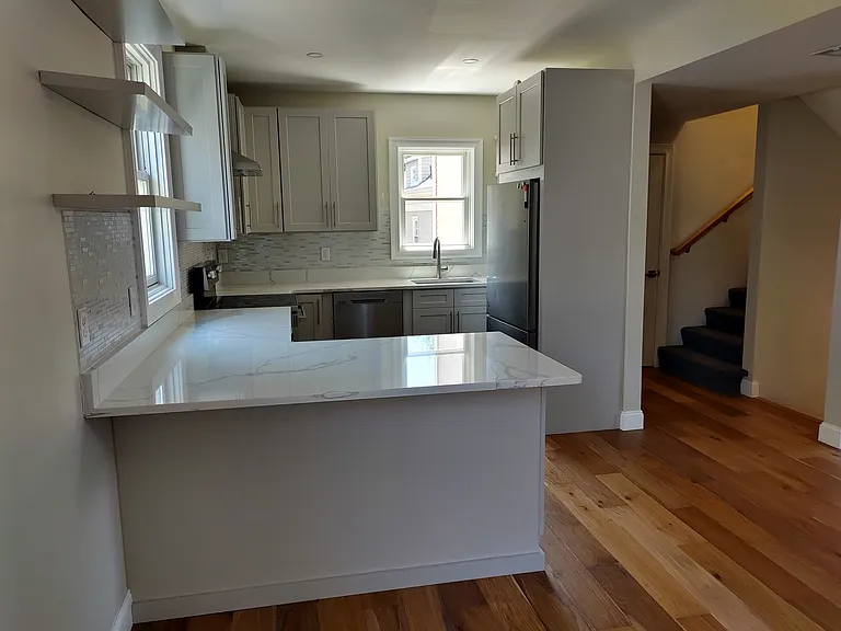 167 Transit St #2 — Photo 3