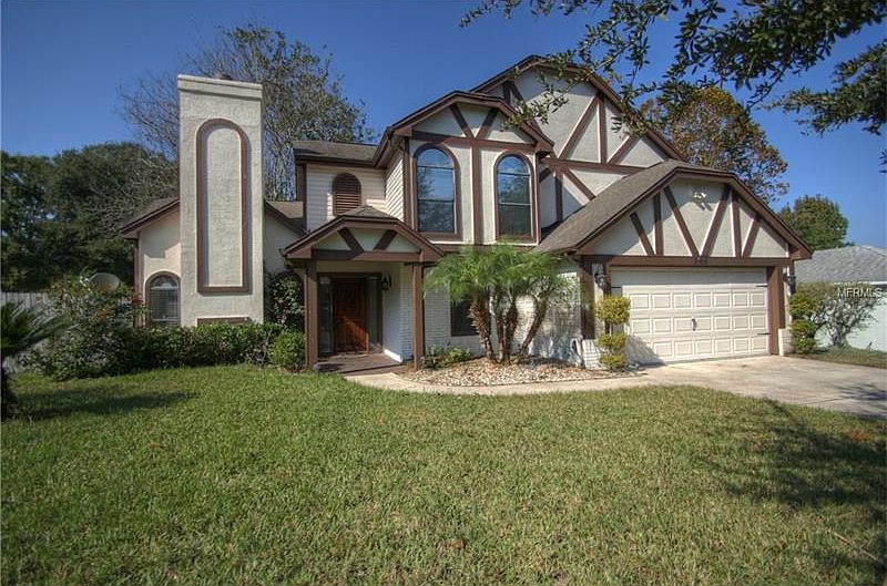 1st image of 898 Lake Jackson Cir