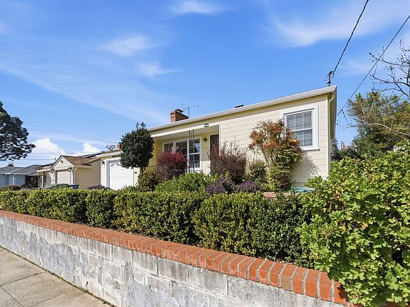 3rd image of 4164 Seven Hills Rd