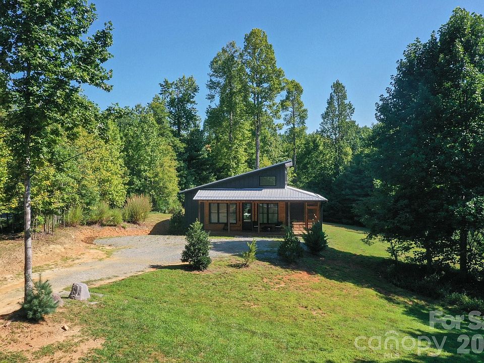 1st image of 13 Small Creek Rd