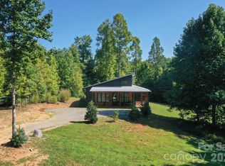 13 Small Creek Rd, Brevard, NC 28712