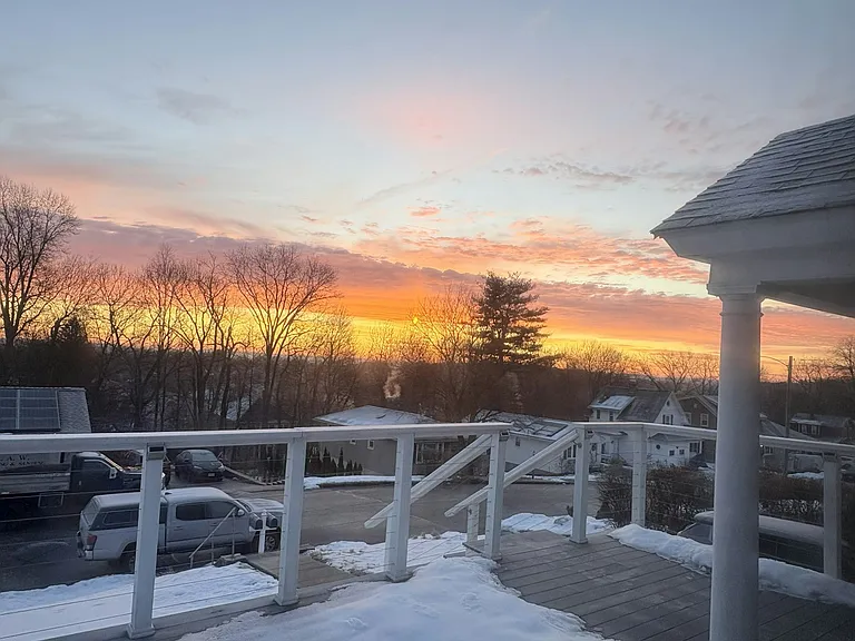 Front deck
