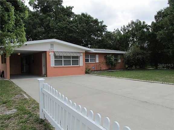 4th image of 2143 Chrysler Ave