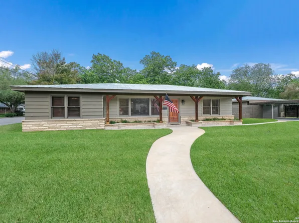 2612 AVENUE K, Hondo, TX 78861