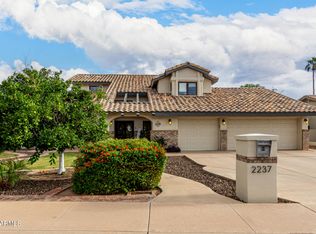 2237 E Lynwood St, Mesa, AZ 85213