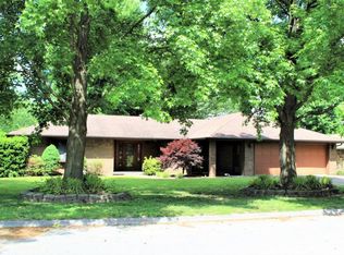 1800 SE Sunrise St, Bentonville, AR 72712