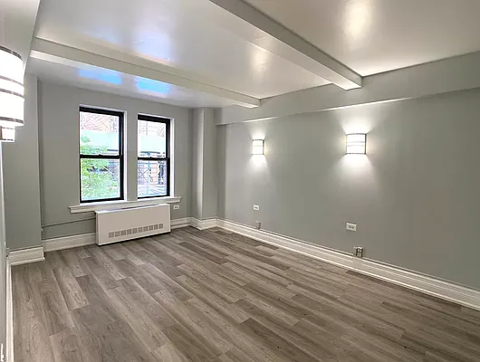 Rented by Tourma Realty LLC | media 9