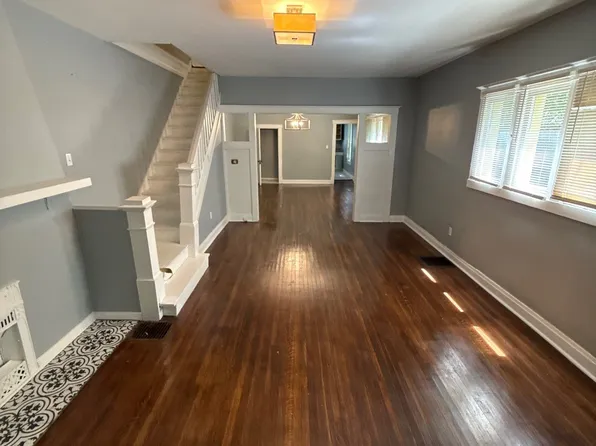 909 Woodruff Place West Dr, Indianapolis, IN 46201