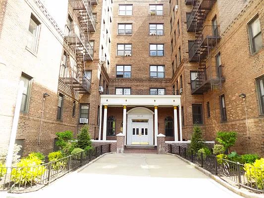 zillow apartments for sale forest hills queens zillow apartments for sale forest hills queens