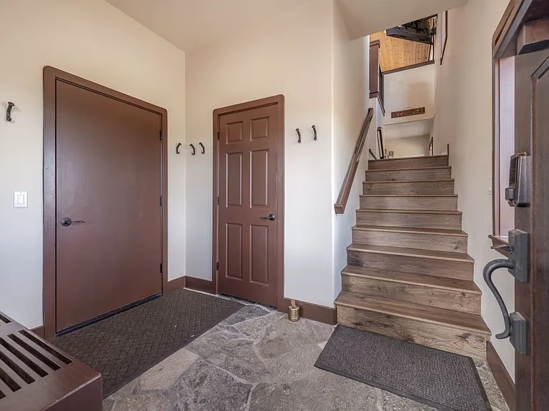12426 Viking Way — Photo 4