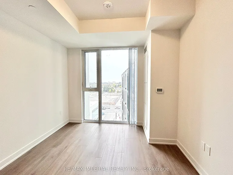 5858 Yonge St #712 — Photo 3