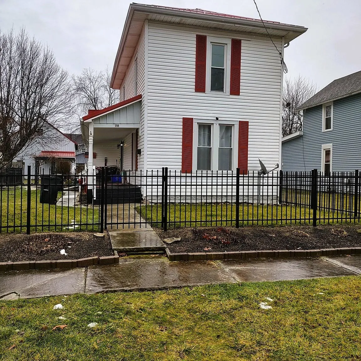 268 Elm St photo 1