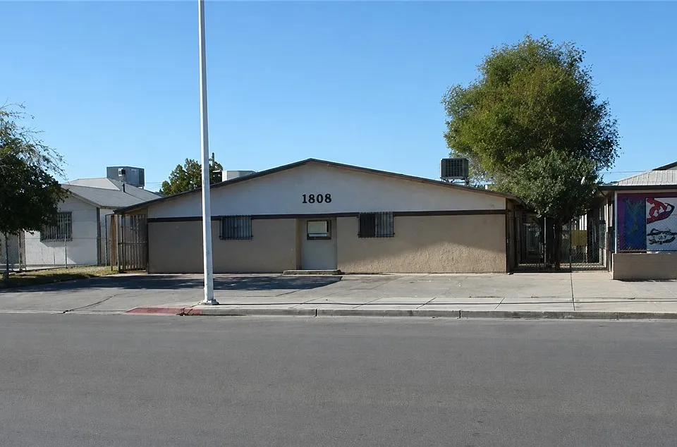 1808 Fairfield Ave #2
