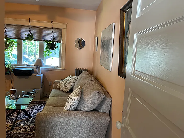 6 Manor St #2 — Photo 17