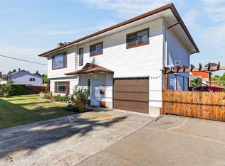 1083 26th St, Courtenay, BC V9N7G1