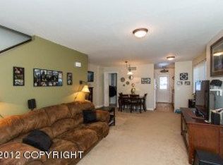 8240 Stratton Cir, Anchorage, AK 99507