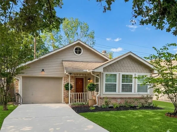 9302 Golden Sunshine Dr, Houston, TX 77064