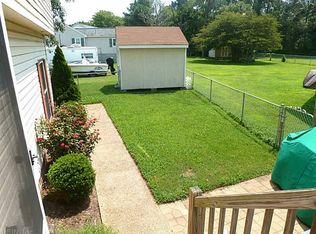 2 Pine St, Poquoson, VA 23662