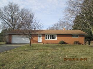 22320 Margaret Ln, Alliance, OH 44601