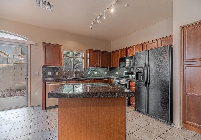 2150 E Bell Rd #1102 — Photo 9