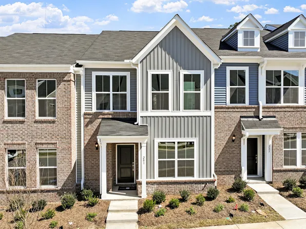 281 Chesapeake Commons St, Garner, NC 27529