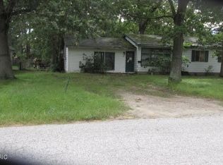 64 N Dengler Rd, Muskegon, MI 49442