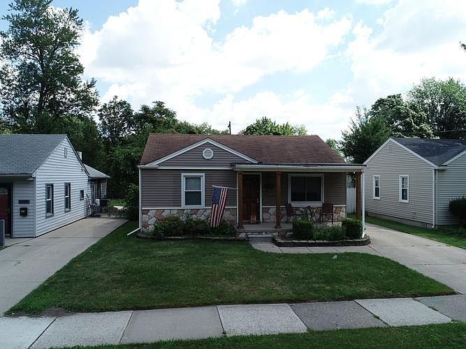 1st image of 1515 Hoffman Ave
