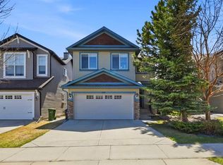 373 N Sagewood Dr SW, Airdrie, AB T4B 3N3