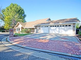 1253 Crestview Dr, Fullerton, CA 92833