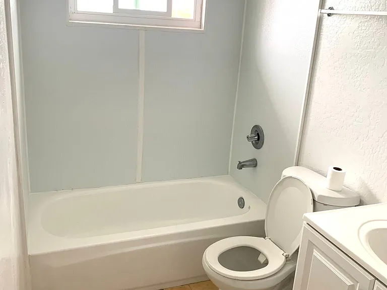6240 Martin Luther King Jr Blvd #18 — Photo 9