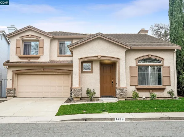 1488 Dumaine St, Concord, CA 94518