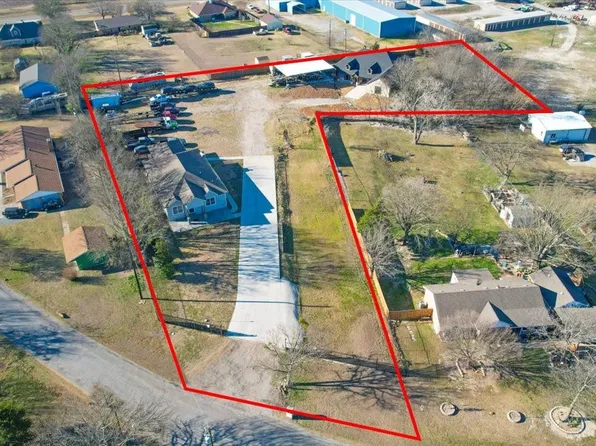 920 Oil Mill Rd, Van Alstyne, TX 75495