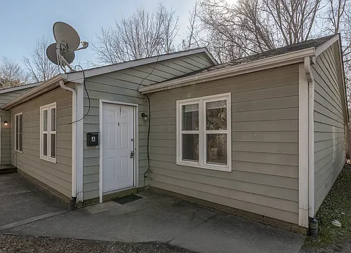 103 Young Ave Photo 1