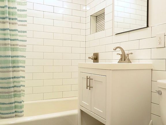 5th image of 1670 3rd Ave APT 2C