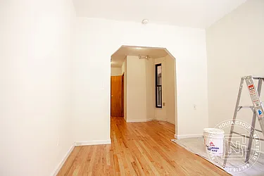 Rented by Nolita Group