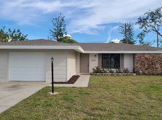 1365 Sussex Rd, Venice, FL 34293