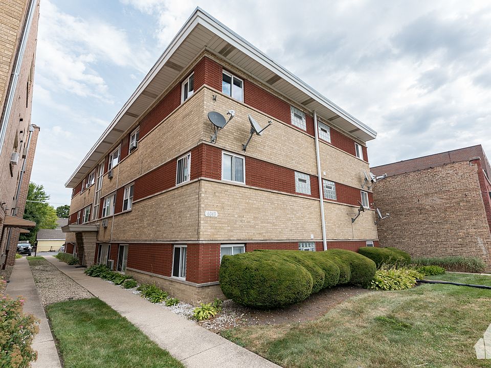 1st image of 6043 N Northwest Hwy APT 10