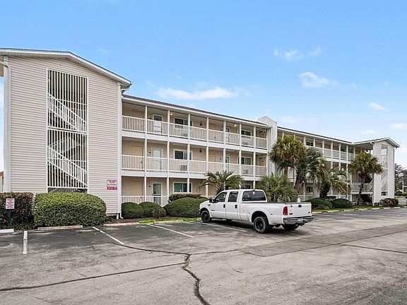 2nd image of 1919 Spring St. #B-21