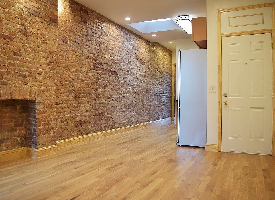 1st image of 550 Bainbridge St APT 03R